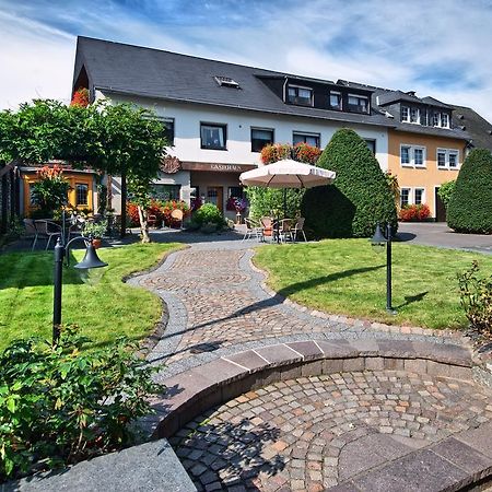 Hotel Wein & Gastehaus Hermeshof Trittenheim Exterior foto
