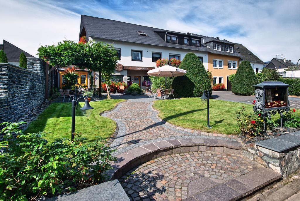 Hotel Wein & Gastehaus Hermeshof Trittenheim Exterior foto